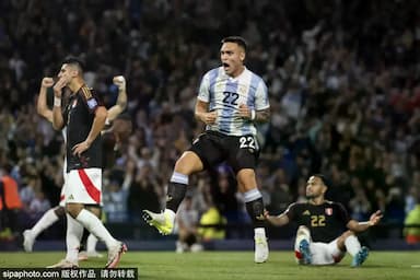 阿根廷新星帕尼切利崭露头角：从河床到斯特拉斯堡，他的未来充满可能性_比赛_球迷_足球